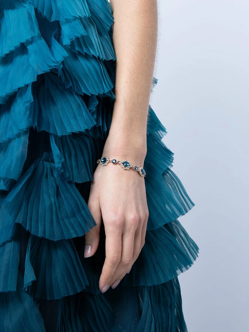 Jewelry Marchesa Notte Pear Shape Stone Crystal Flex Bracelet