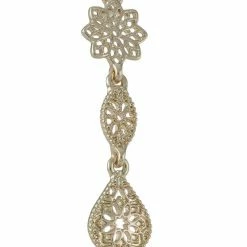 Jewelry Filigree Detail Lariat Necklace