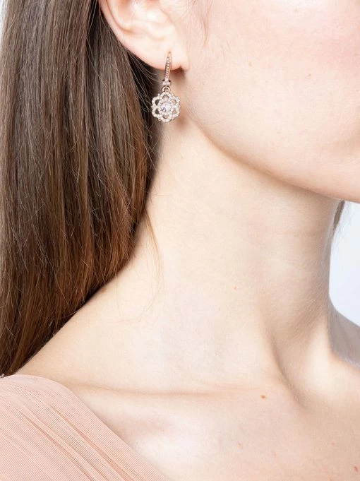 Jewelry Crystal Embellished Flower Earrings