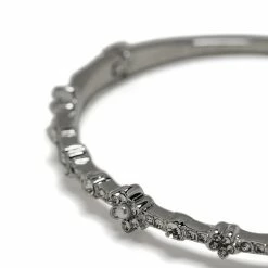 Jewelry Flower Station Bangle