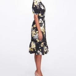 Marchesa Notte New Arrivals Sweetheart Neckline Floral Print Fitted Midi Dress